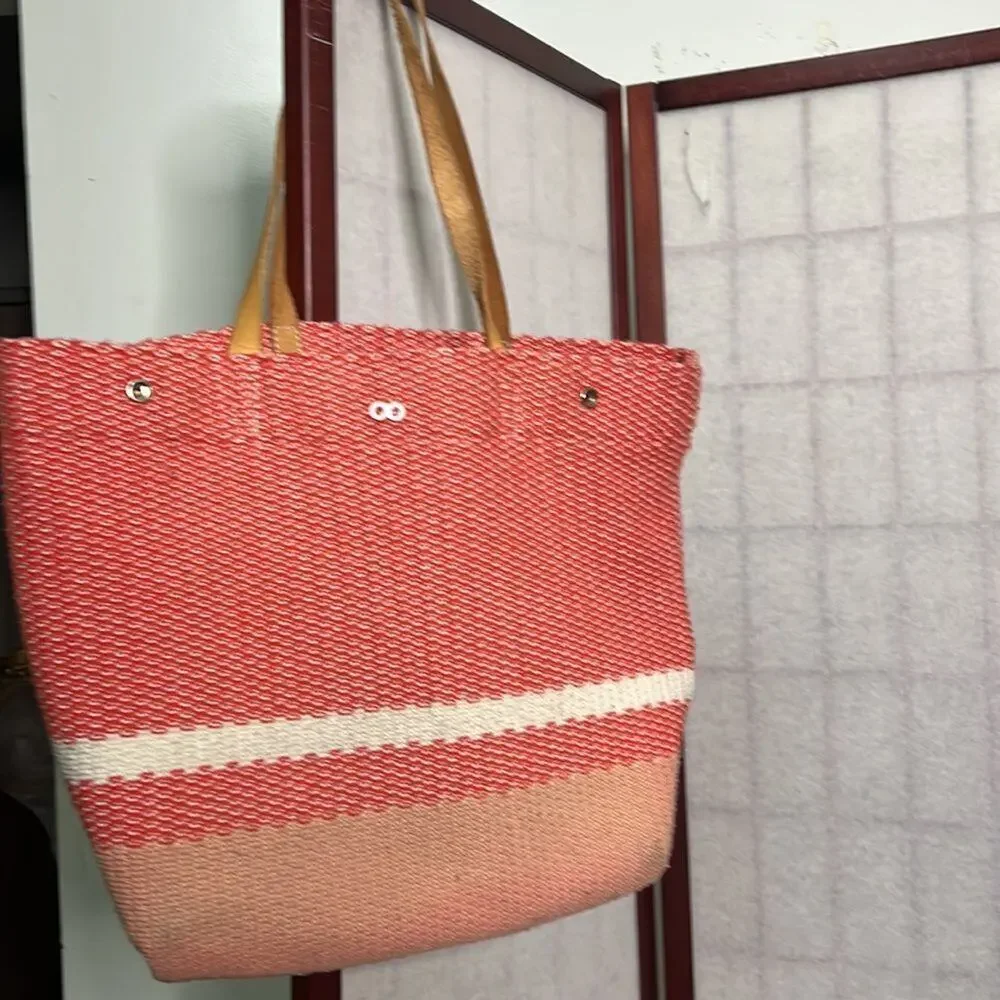 ‎VERLOOP KNITTED TOTE BAG